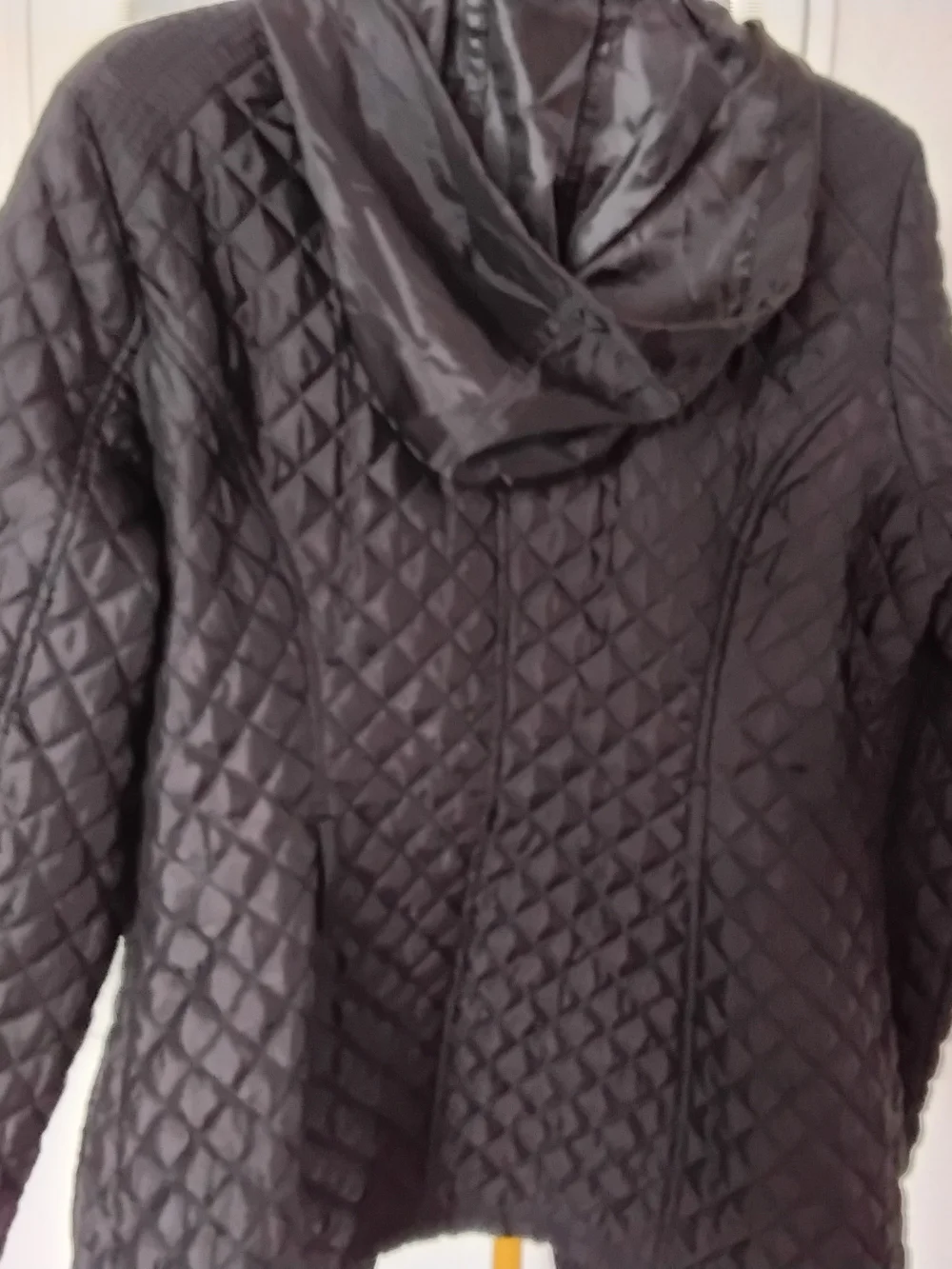 NWOT! Michael Kors Black Quilted Puffer Jacket with Gold Hardware